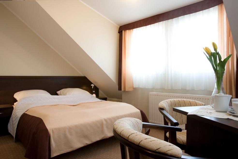 Plazowy Boss Z Restauracja 50 Metrow Od Morza 2* Dziwnów