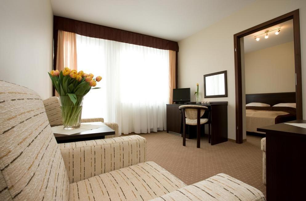 Plazowy Boss Z Restauracja 50 Metrow Od Morza Penzion 2*