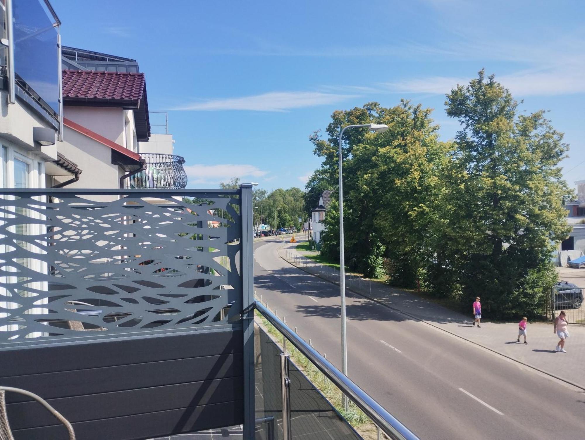 Penzion Plazowy Boss Z Restauracja 50 Metrow Od Morza 2*