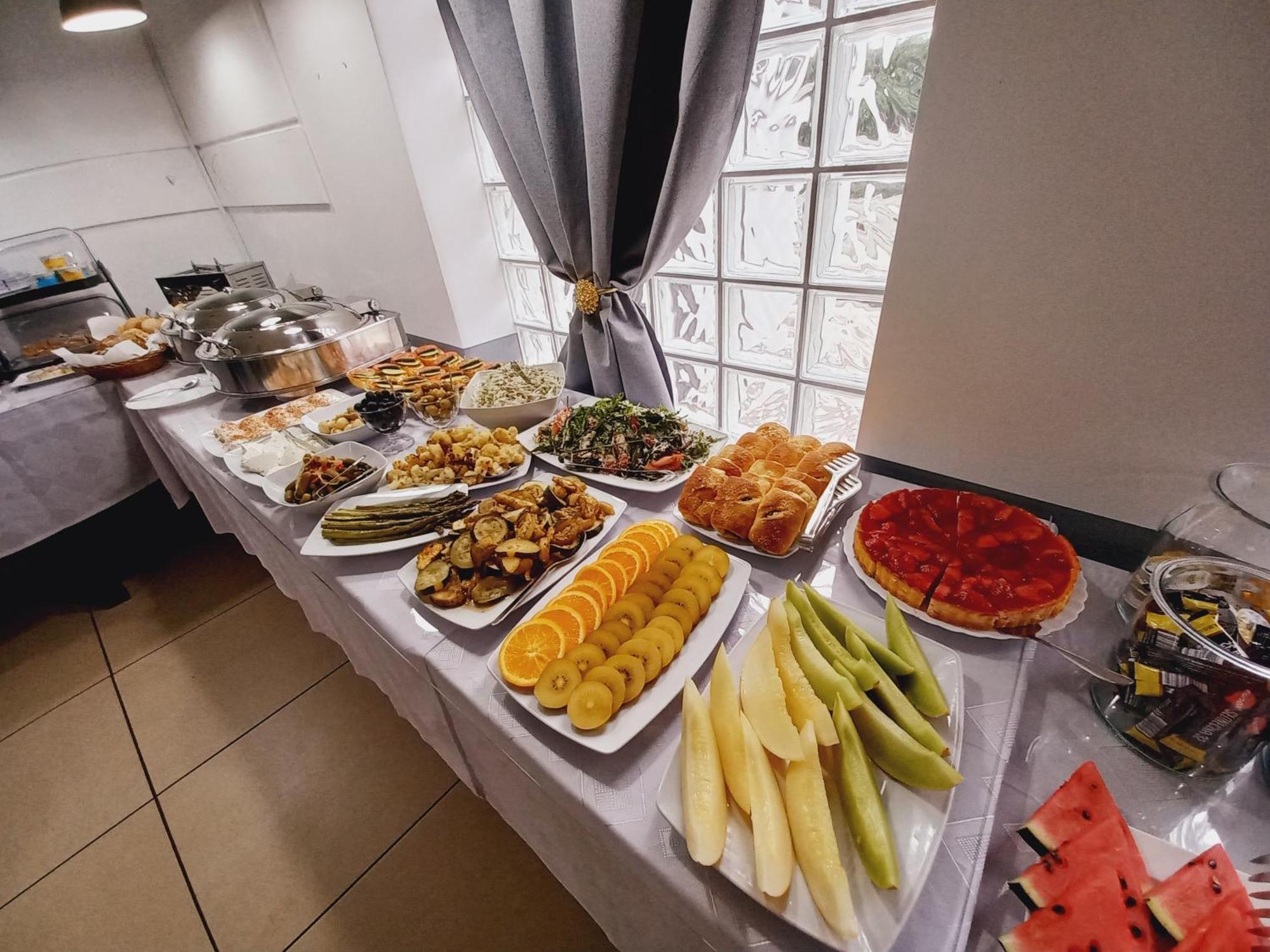 Plazowy Boss Z Restauracja 50 Metrow Od Morza Penzion